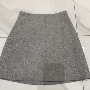 Wilfred aritzia grey skirt